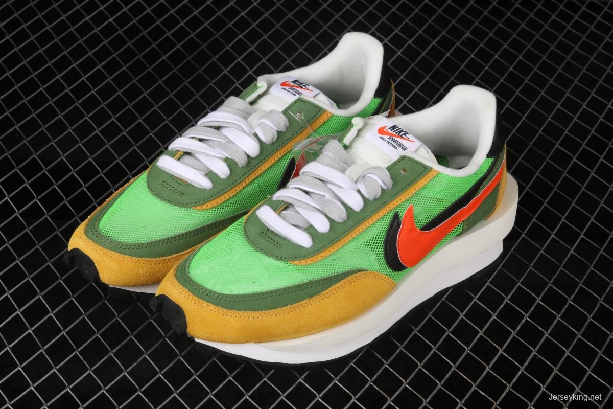 Sacai x NIKE LVD Waffle Daybreak co-signed catwalk style net gauze leather splicing double hook Swoosh running shoes BV0073-300