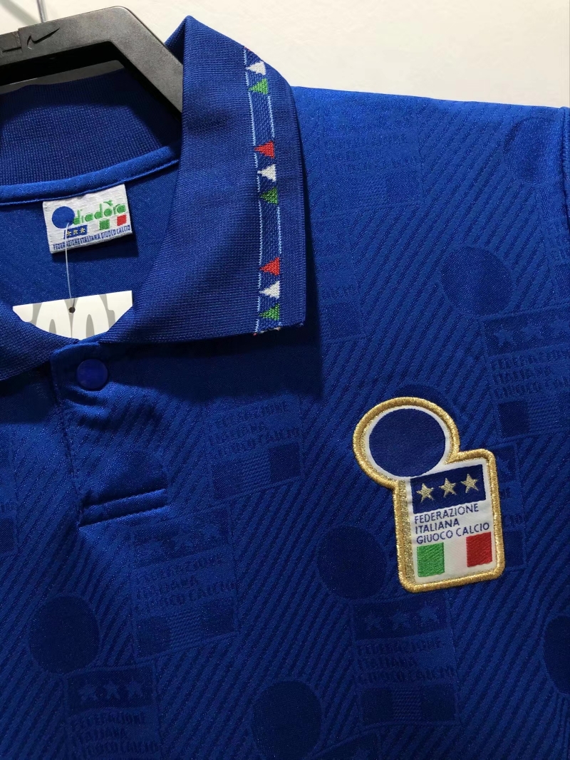Retro 1994 Italy Home Soccer Jersey