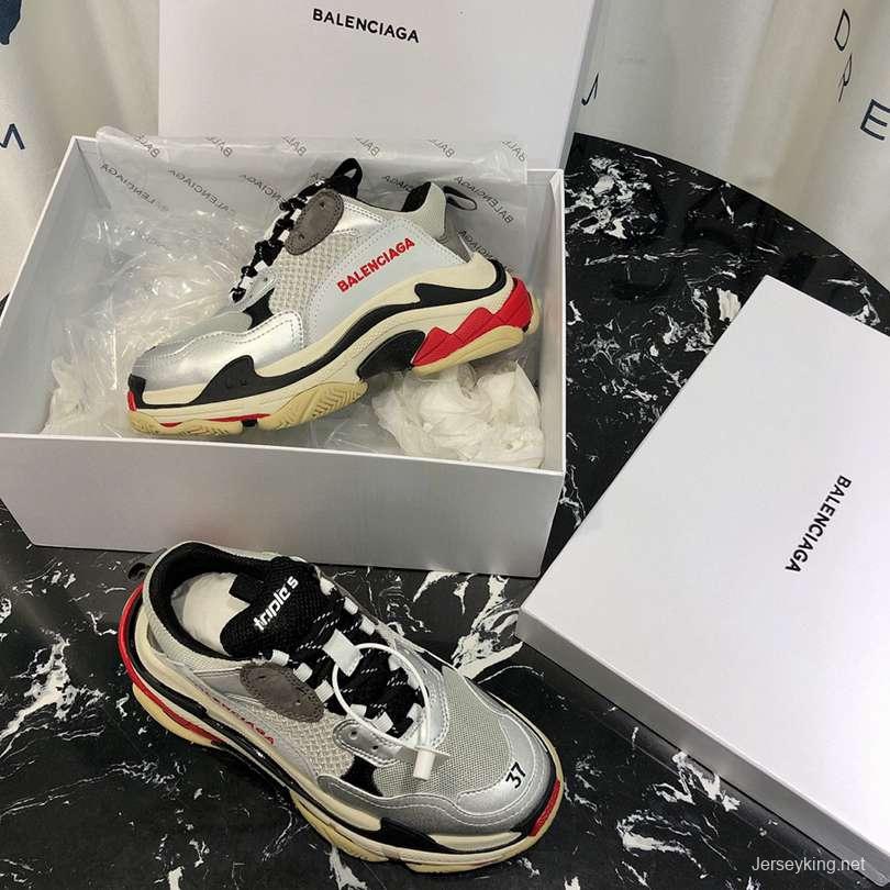 Men/Women Balenciaga Triple S Sneaker Grey/Black