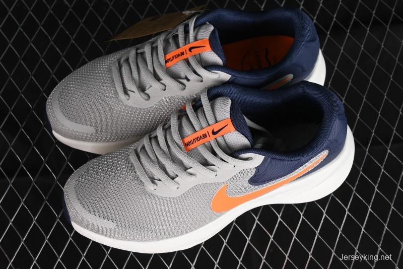 Nike Revolution 7 Wide Low-Top Running Shoes with Breathable Mesh and Durable Cushioning - FB2207-009