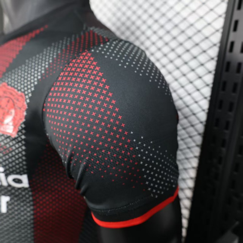 Player Version 25/26 Bayer 04 Leverkusen Home Jersey