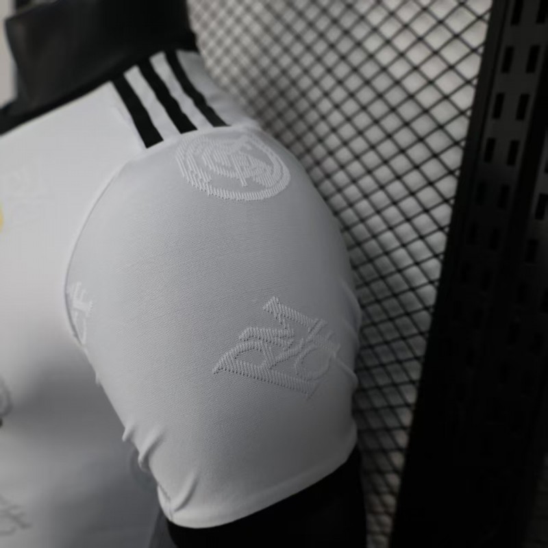 Player Version 25/26 Real Madrid White Special Jersey