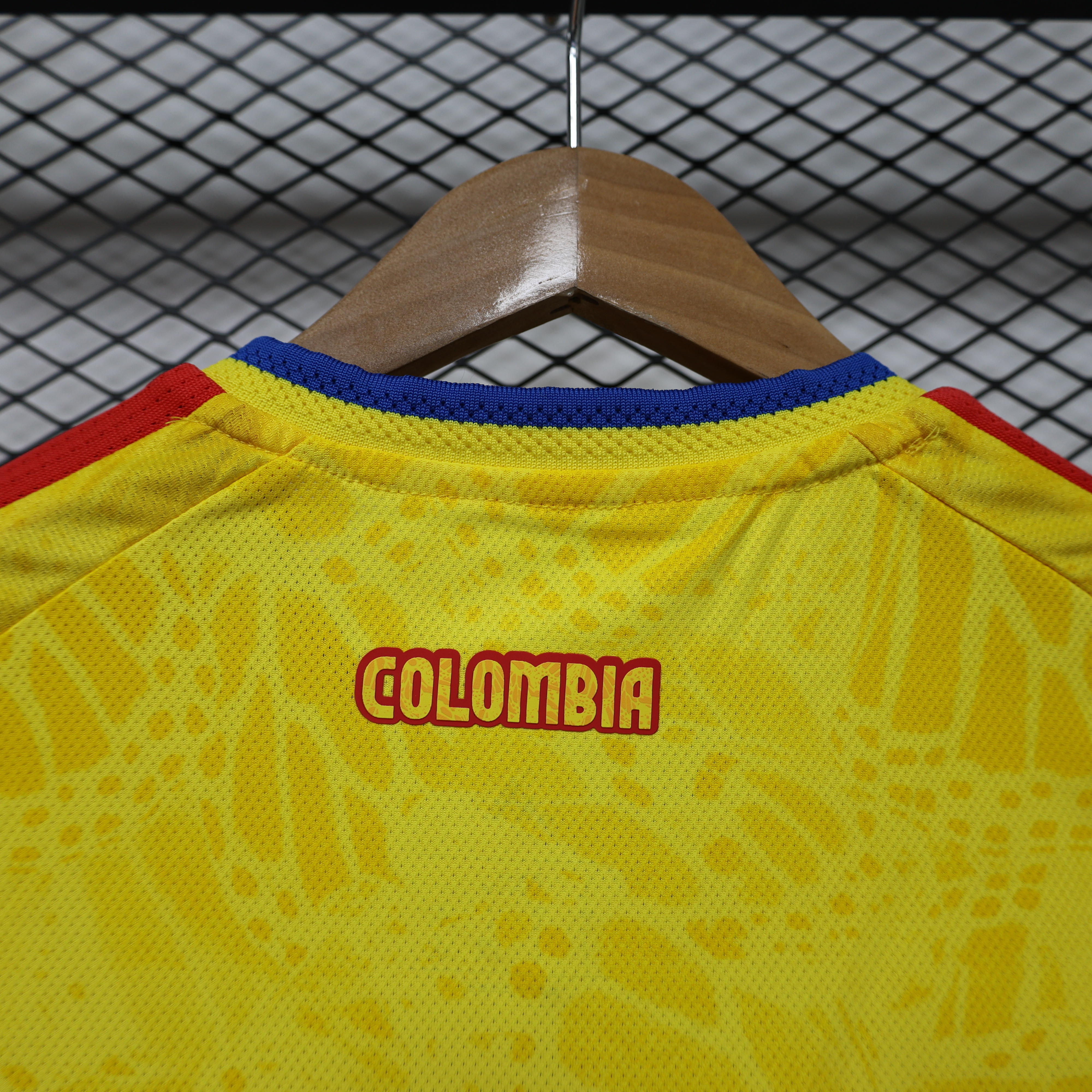Player Version 2026 Colombia Women Yellow Home Jersey