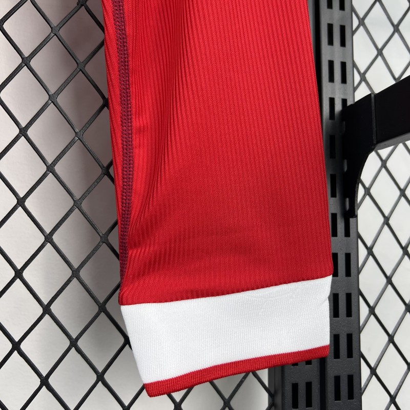 2002/04 Retro Liverpool Home Long Sleeve Jersey