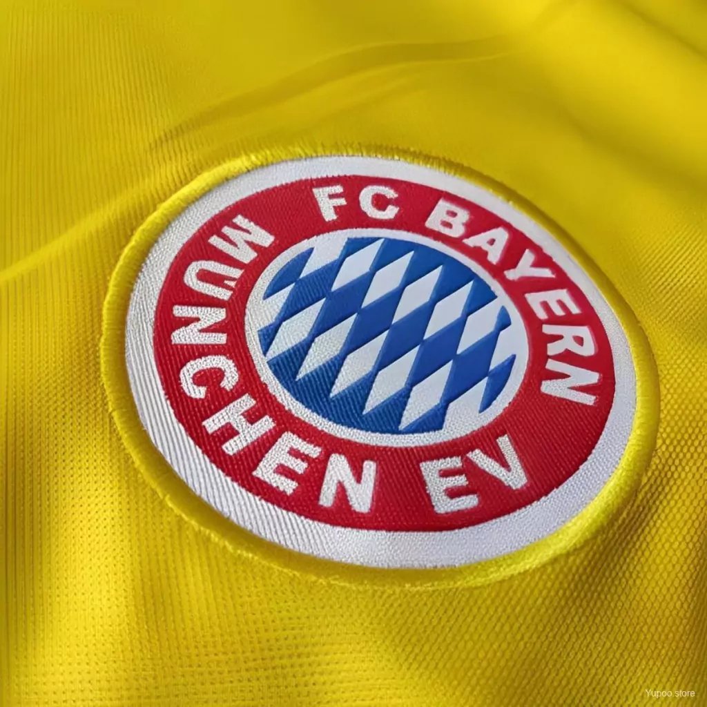 Retro 1993-95 Bayern Munich Away Yellow Jersey